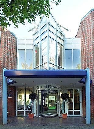 Hotel Alexander Ольденбург Екстер'єр фото